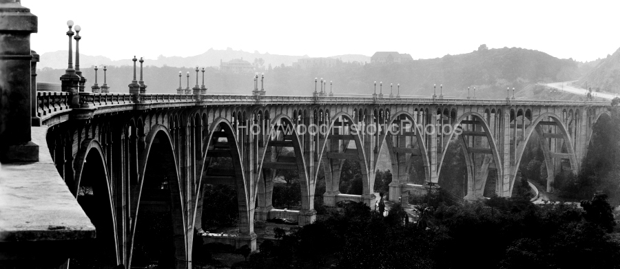 Pasadena 1929 WM.jpg